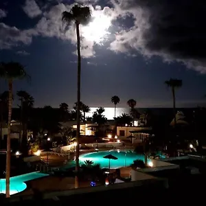 https://luxury-ocean-view-playa-roca.in-canary-islands.com