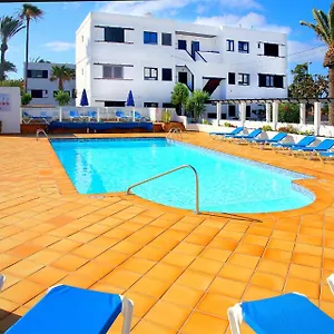 https://costa-luz-apt-1-ground-floor-apartment-near-beach.in-canary-islands.com